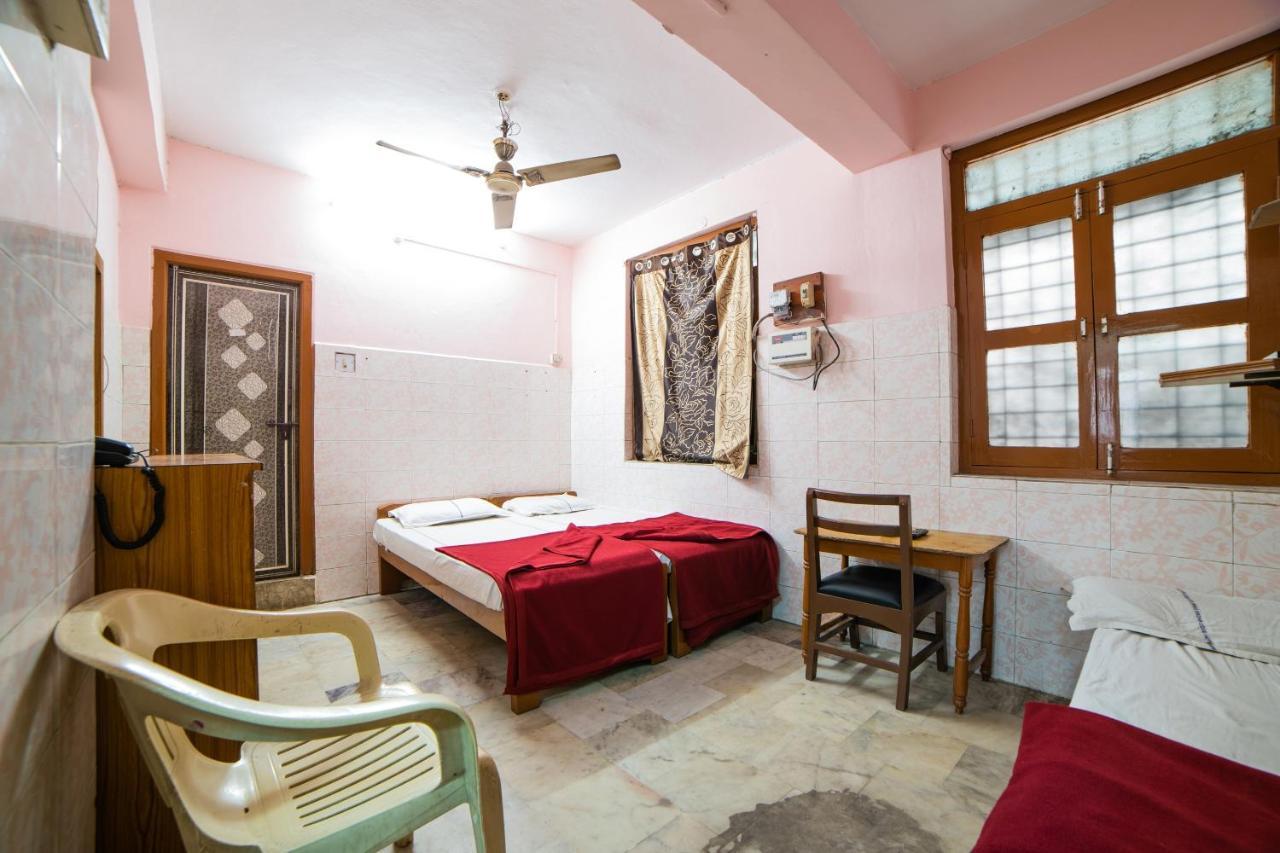 Hotel O Sree Radha Lodge Near Snow World Secundurabad Εξωτερικό φωτογραφία
